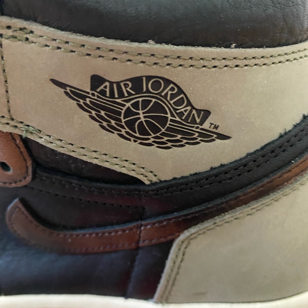 Nike Air Jordan 1 Retro High OG Patina - Picture 11 of 15